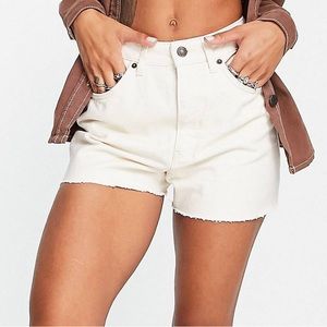 Topshop cream denim Aline shorts size 4